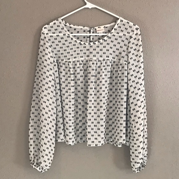 Sheer Flowy Top - Picture 1 of 6